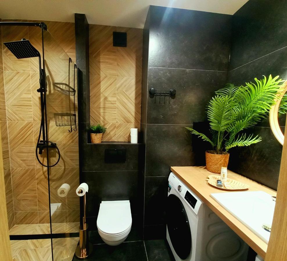 Vip Apartament Malmeda Jacuzzi Бялисток Екстериор снимка