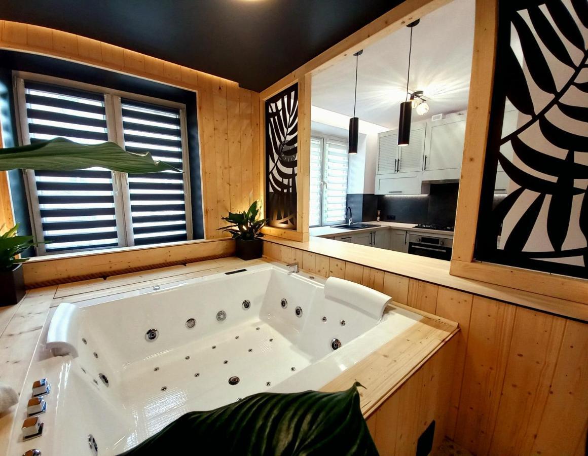 Vip Apartament Malmeda Jacuzzi Бялисток Екстериор снимка
