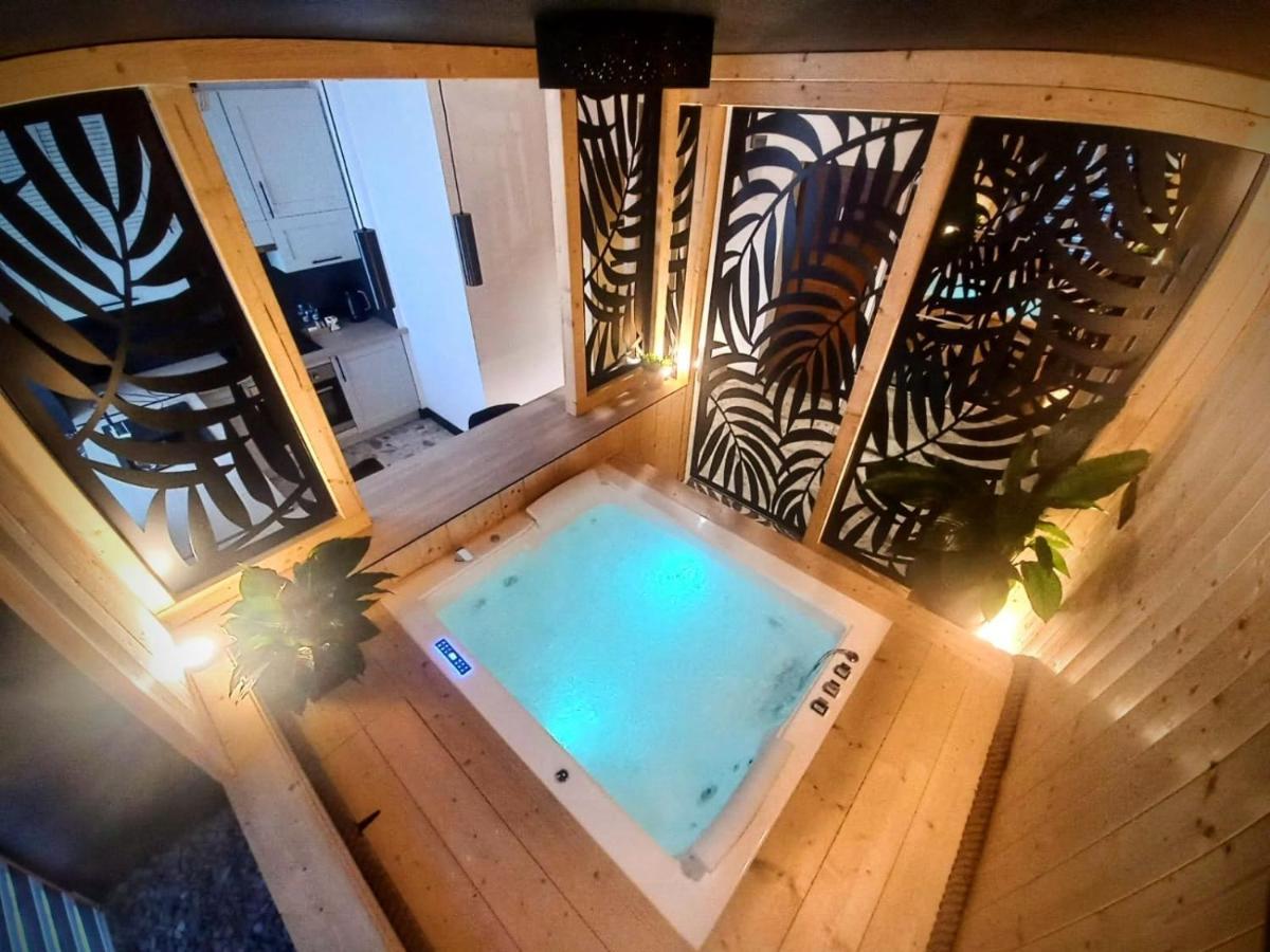 Vip Apartament Malmeda Jacuzzi Бялисток Екстериор снимка